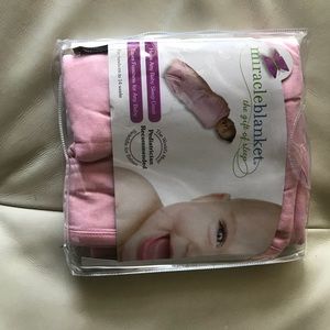 Miracle Blakey swaddle Newborn Pink